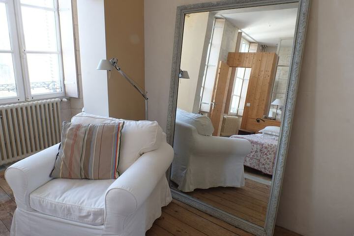 Room 47 of 105