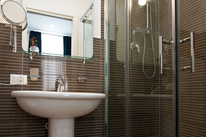 Bath Photo