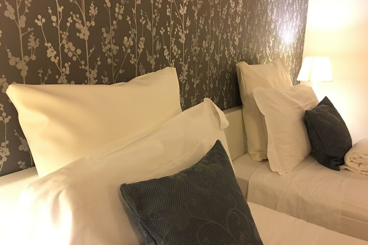 Room 30 of 61