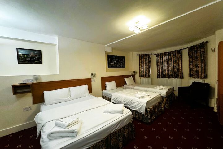 Room 41 of 95