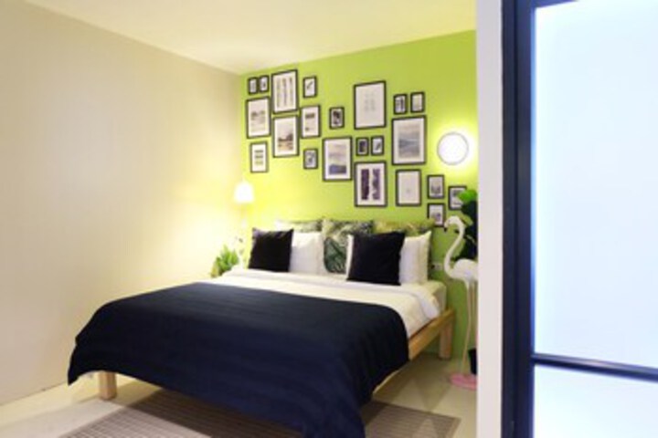 Room 40 of 66