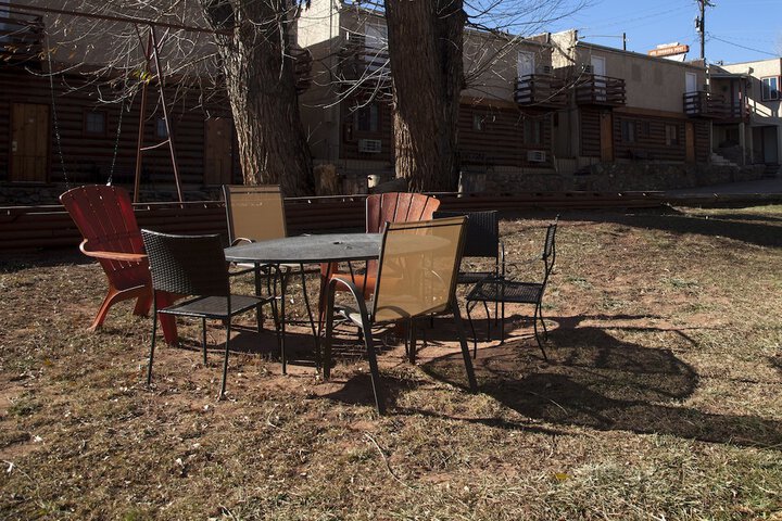 Hotel Exterior 23 of 25