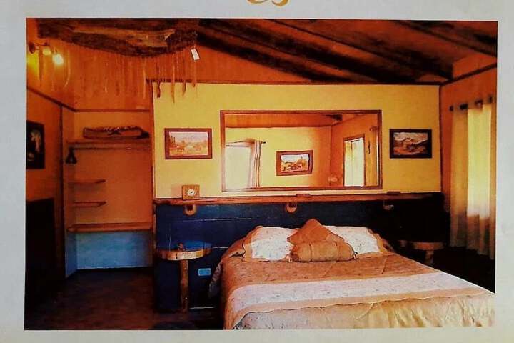 Room 5 of 20