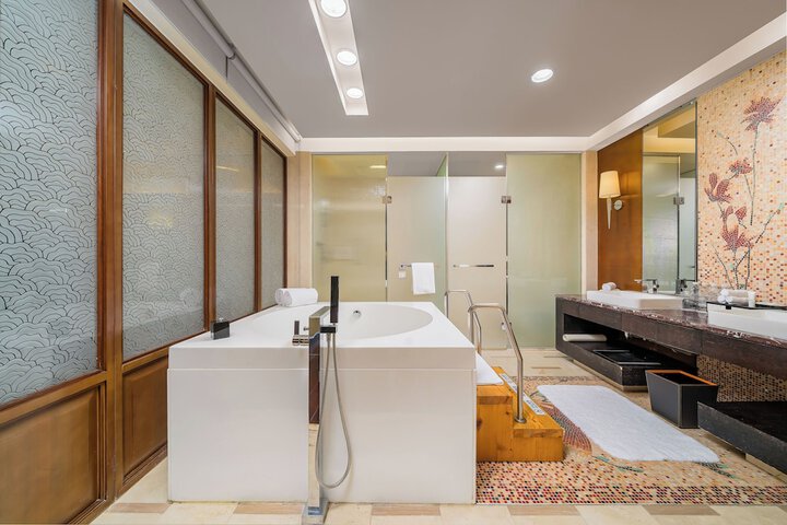 Bath Interior
