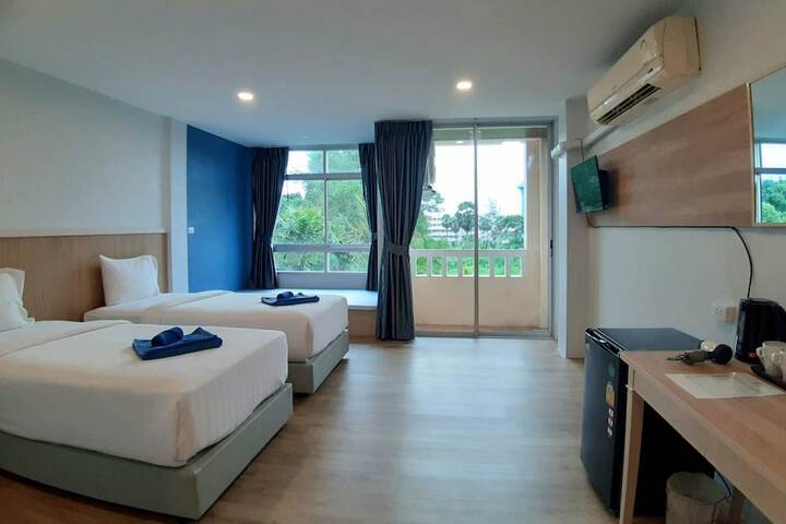 Room 19 of 40
