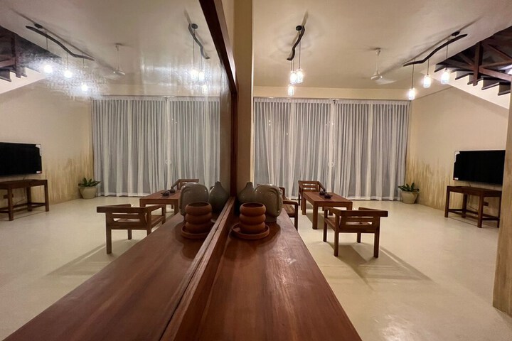 Room 12 of 29