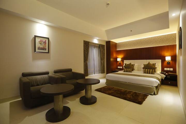 Room 12 of 54