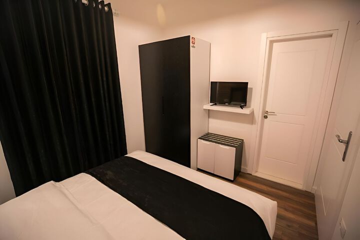 Room 21 of 58