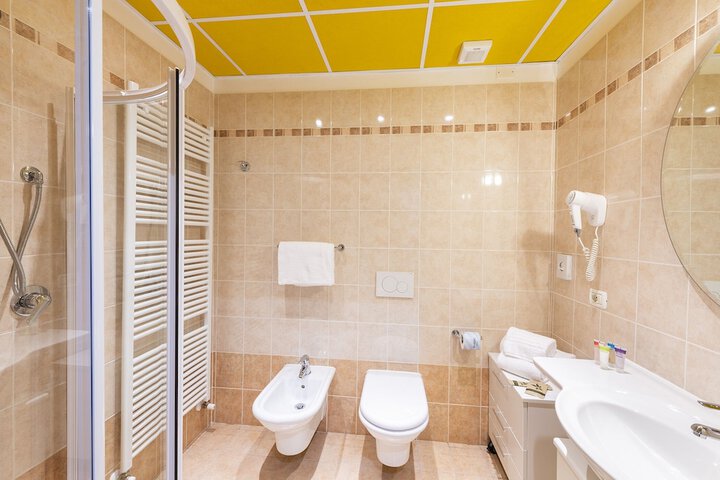 Bathroom Interior Photo