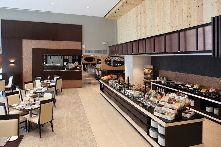 Breakfast/Coffee Service 78 of 116