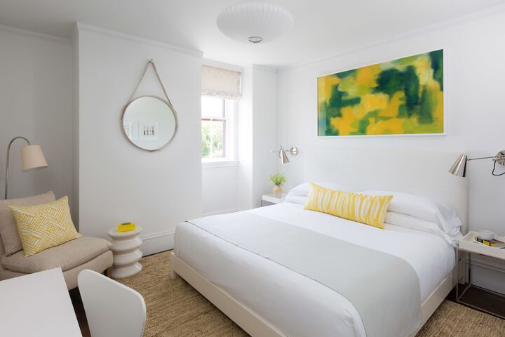 Room 20 of 49