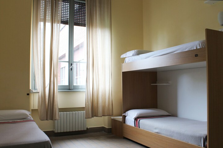 Room 14 of 45