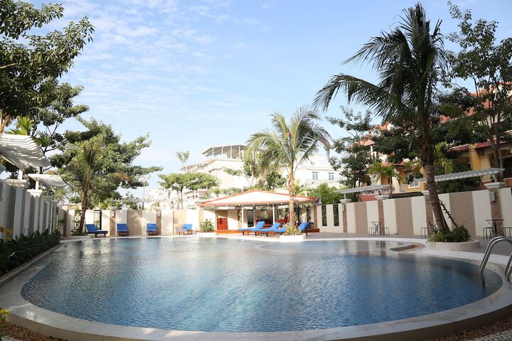 Pool 16 of 28