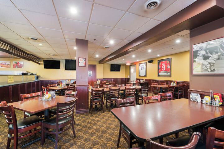Breakfast area