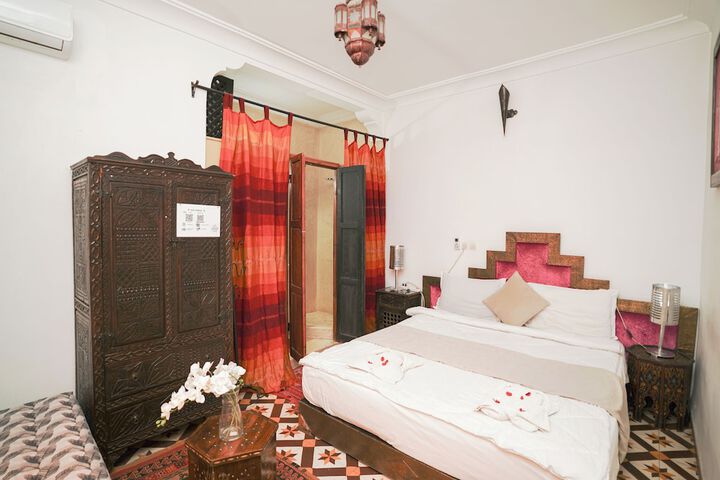Room 12 of 29