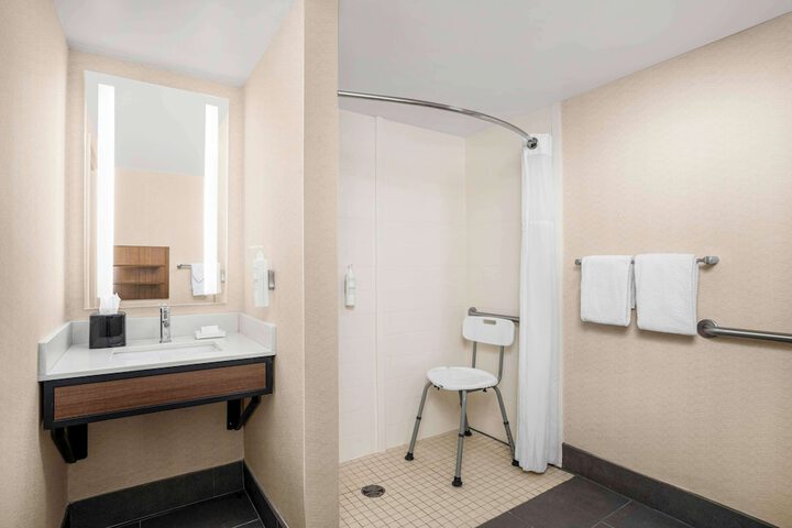 Bathroom shower