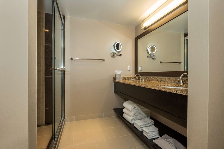 Bathroom shower