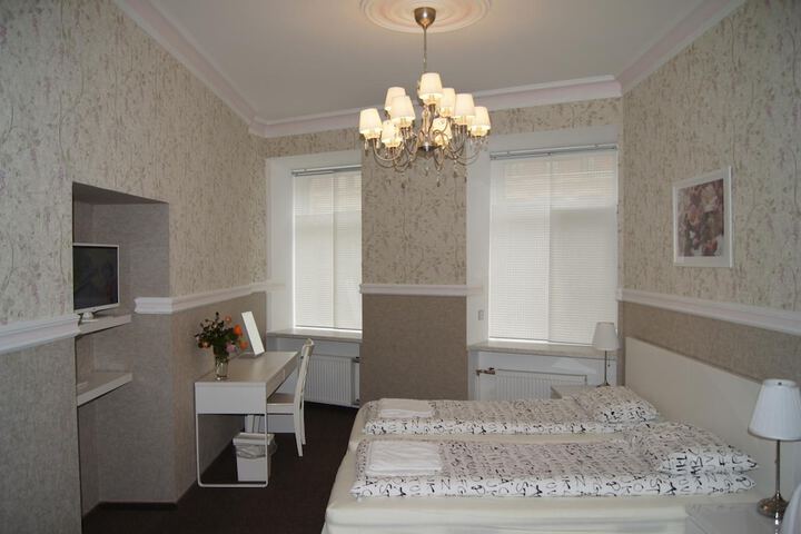Room 14 of 58