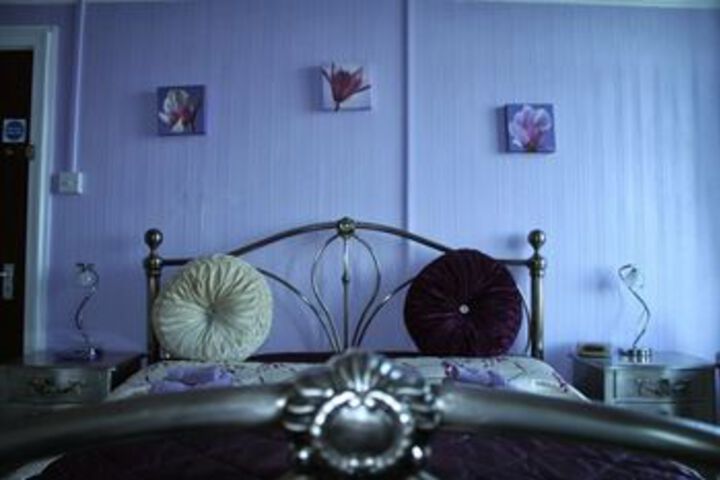 Room 12 of 35
