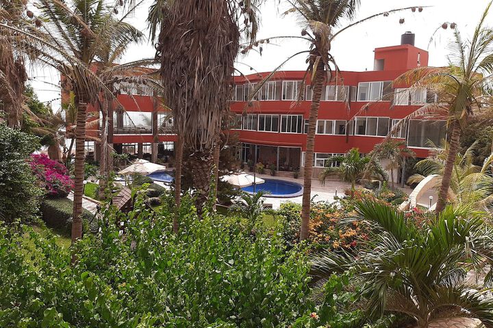 Hotel Exterior 101 of 103