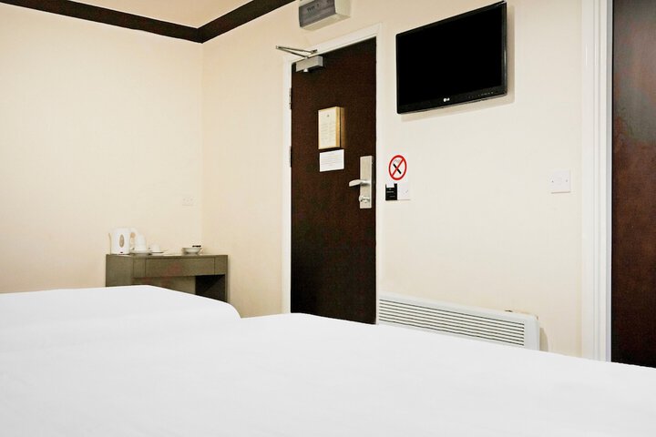 Room 29 of 83
