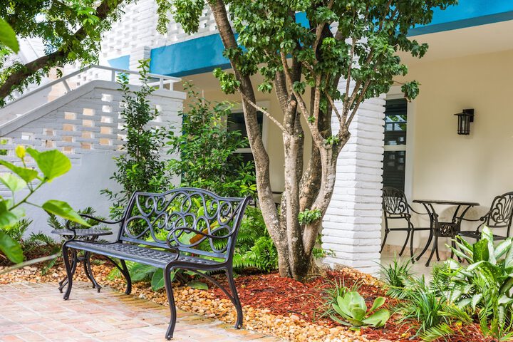 Hotel Exterior 169 of 176