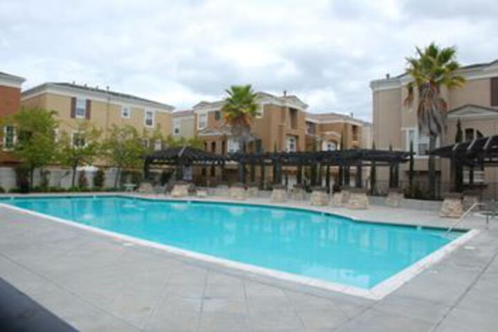 Pool 39 of 43