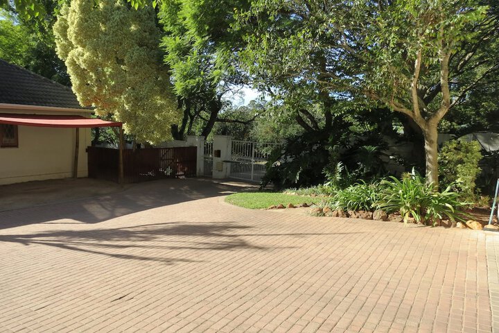 Property Grounds 46 of 49