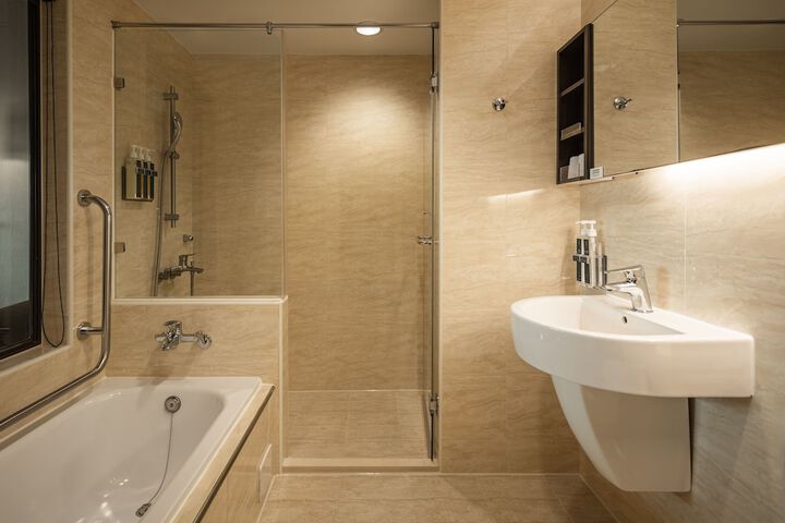 Bath Interior