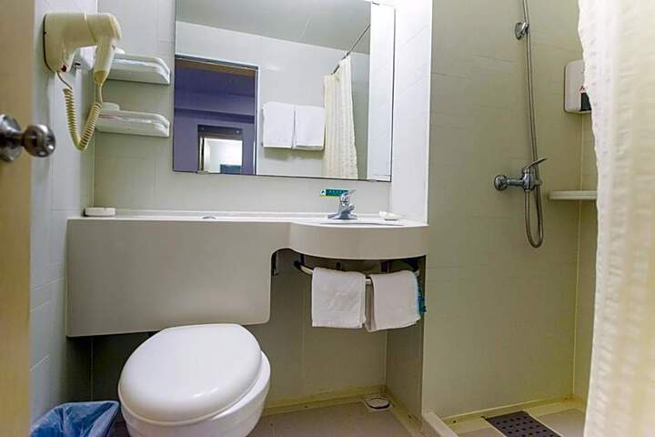 Photo 29