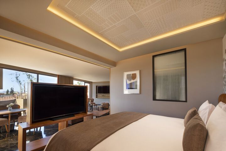 Room 11 of 29
