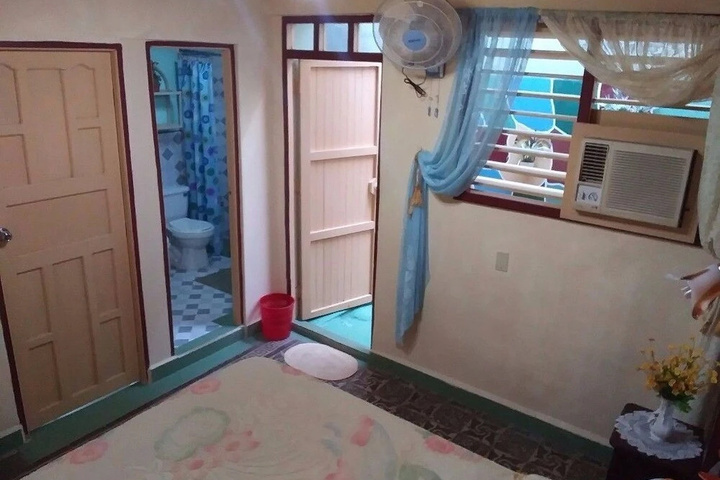 Room 3 of 12