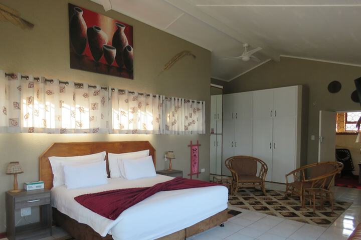 Room 10 of 76