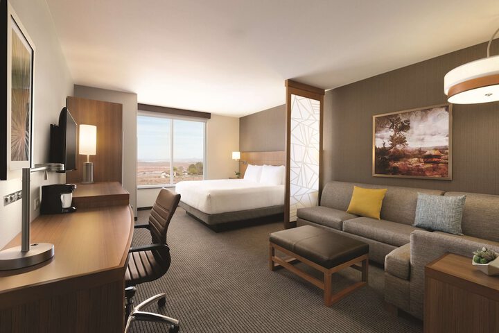 Room 15 of 64