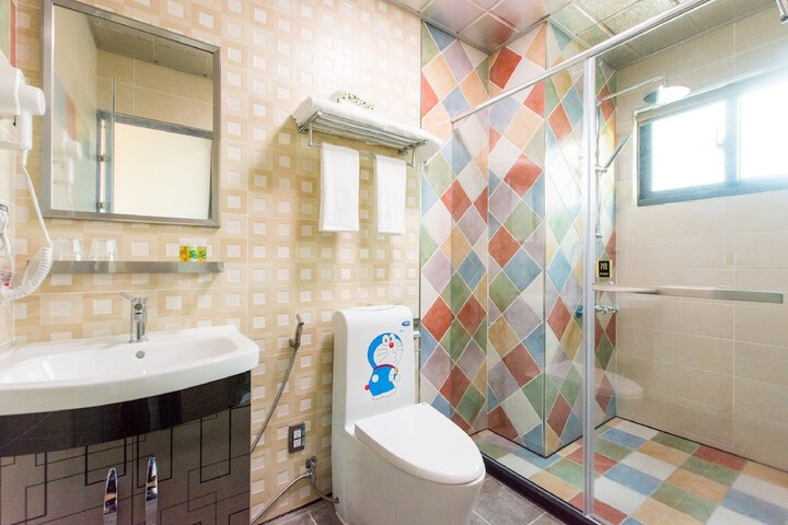 Room 32 of 110