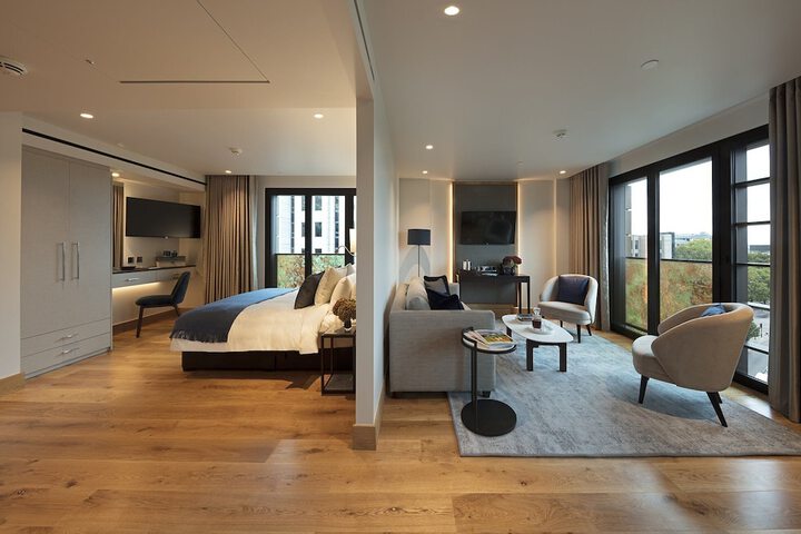 Room 7 of 70
