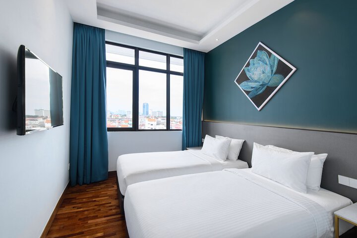 Room 13 of 56