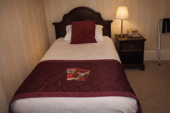 Room 14 of 66