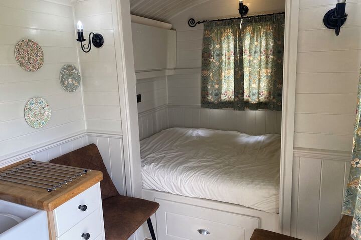 Room 19 of 81