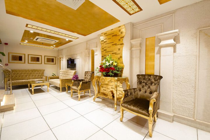 Guest Lobby