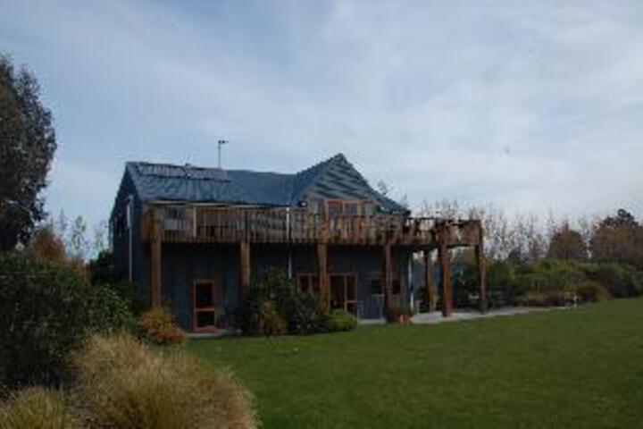 Photo 4
