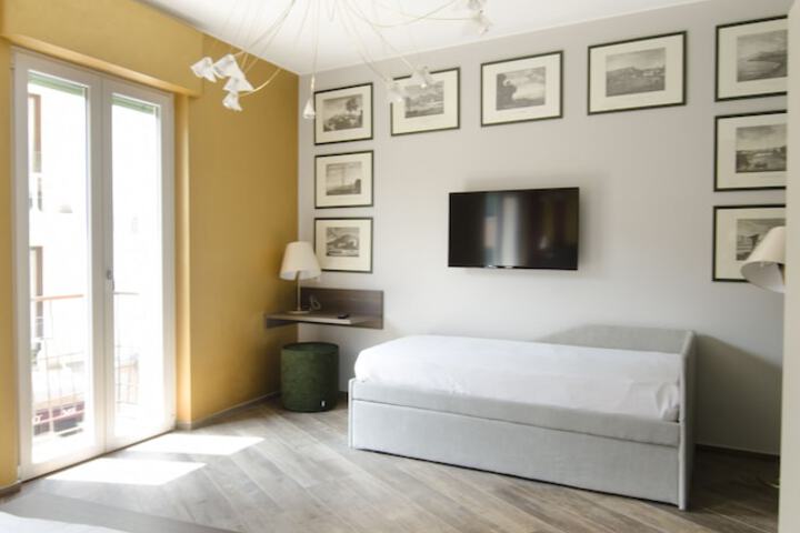 Room 7 of 34