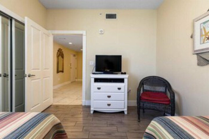 Room 119 of 136