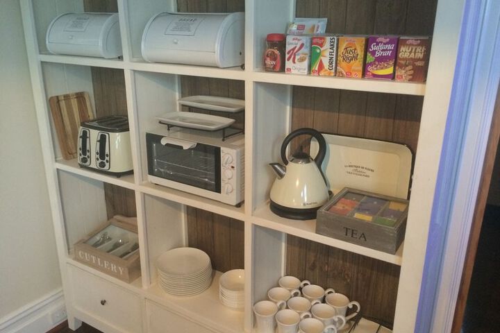 Breakfast/Coffee Service 32 of 47