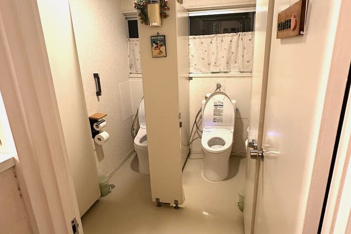 Room 10 of 22