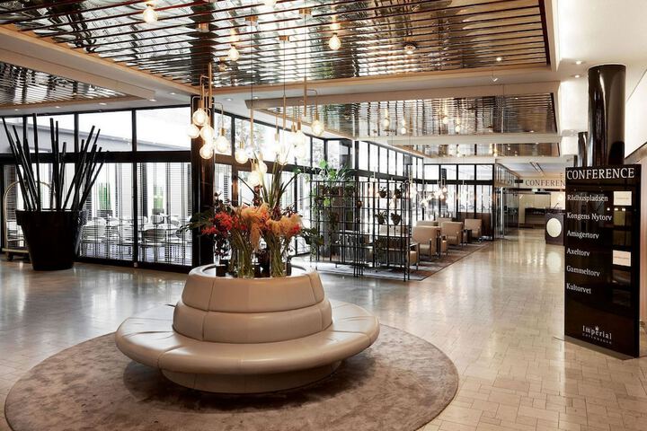 Hotel Lobby
