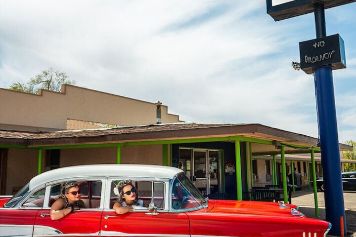 The Atomic Blue Motor-Inn