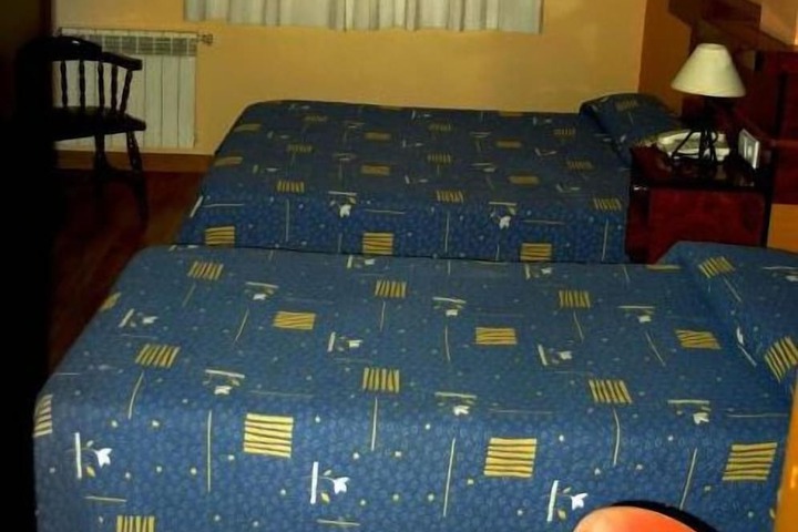 Room 28 of 66