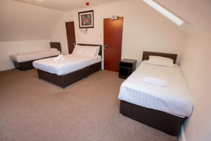 Room 18 of 37