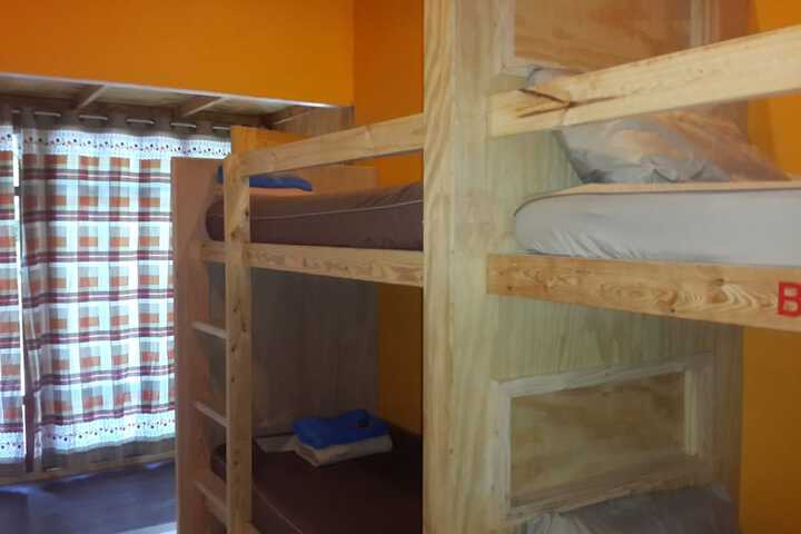 Room 8 of 18